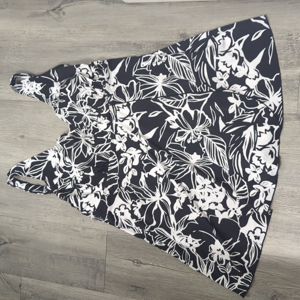 Swimsuits For All Floral Print Plus Size Swimsuit